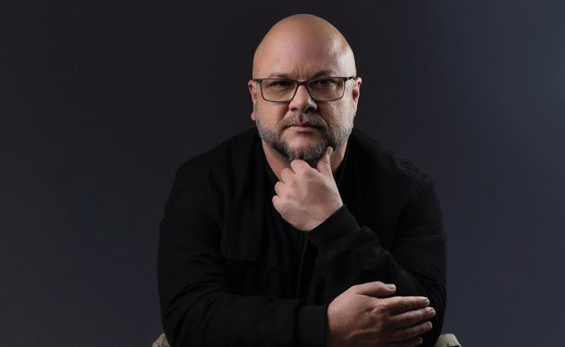 Cleberson Nogueira morou na Cracolândia e hoje ajuda mães a tirarem seus filhos das drogas, mesmo que eles não queiram